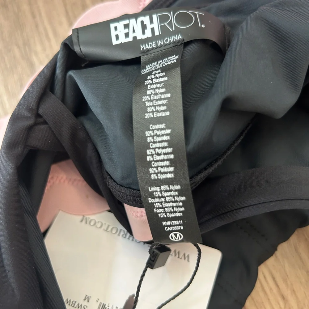 Beach Riot Marin Bikini Top Sweet Berry Wave, M, NWT - Picture 8 of 8